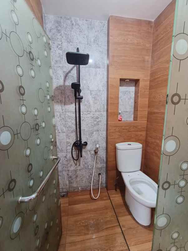 dijual rumah cihanjuang