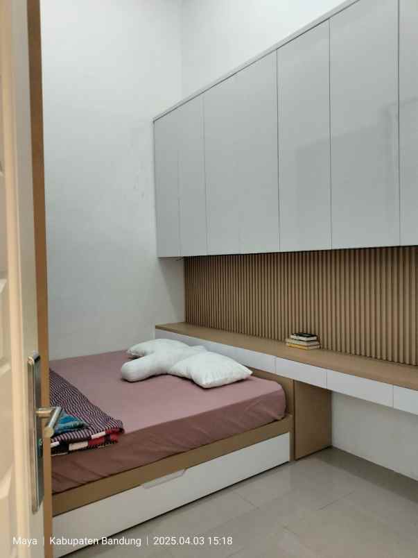 dijual rumah ciherang