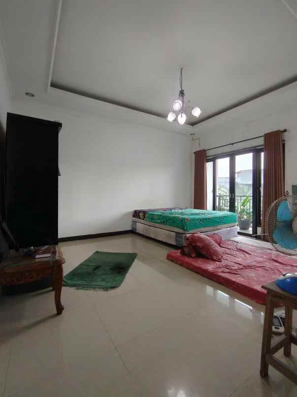 dijual rumah cilangkap cipayung jaktim