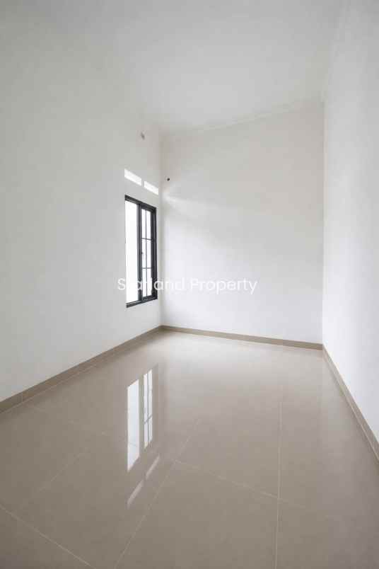 dijual rumah ciledug