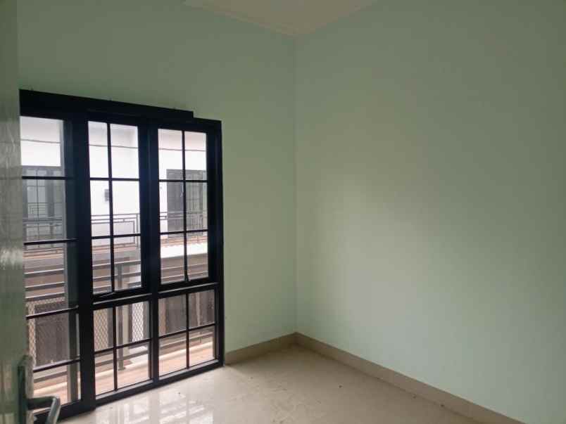 dijual rumah cimanggis depok