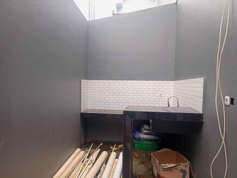 dijual rumah cimanggis depok