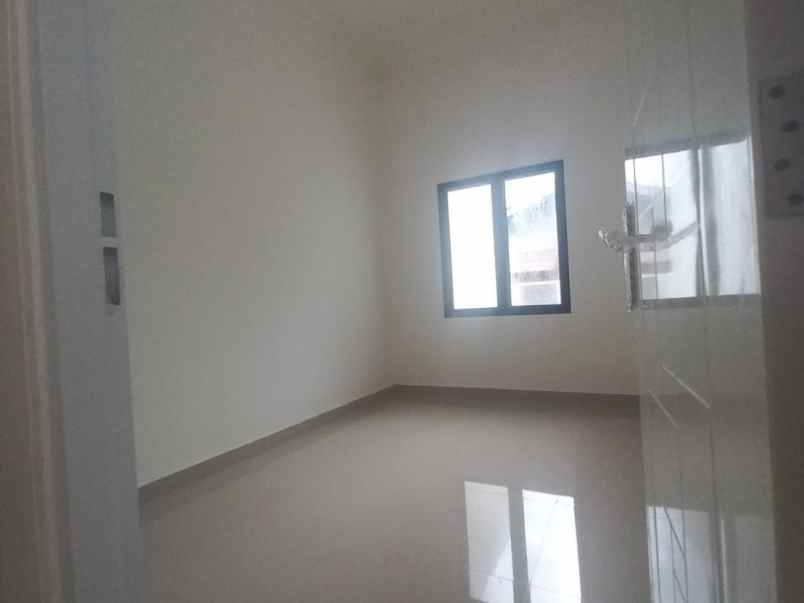 dijual rumah cimuning mustika jaya