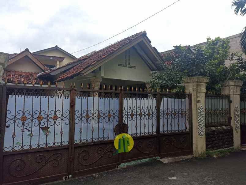 dijual rumah cipayung ciracas cibubur