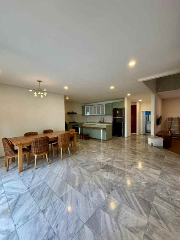 dijual rumah cipete selatan