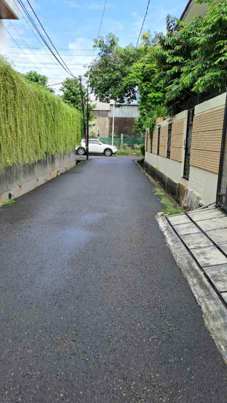 dijual rumah cipinang elok