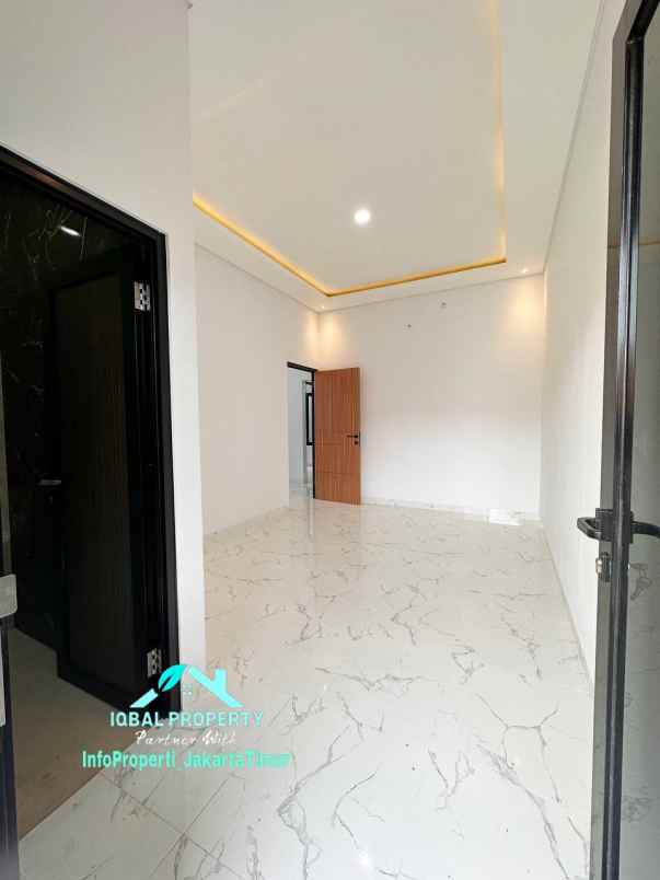 dijual rumah cipinang jaya