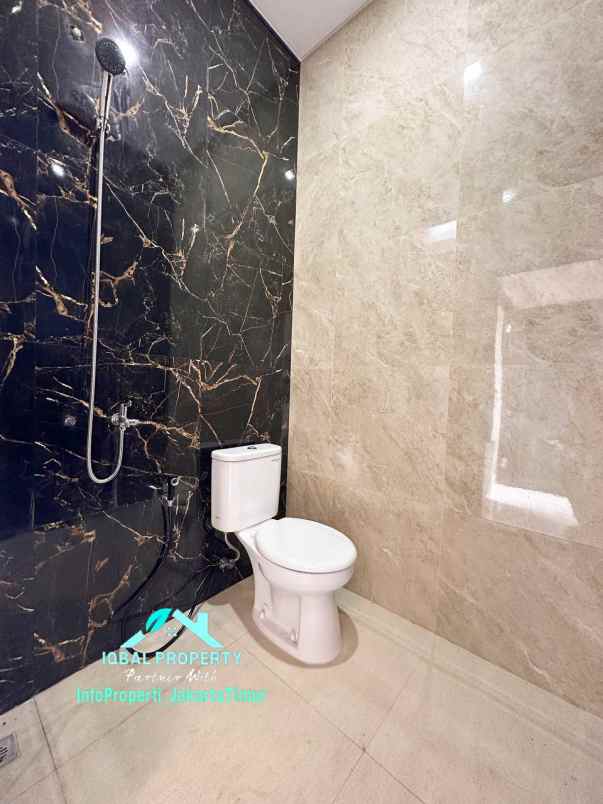 dijual rumah cipinang jaya