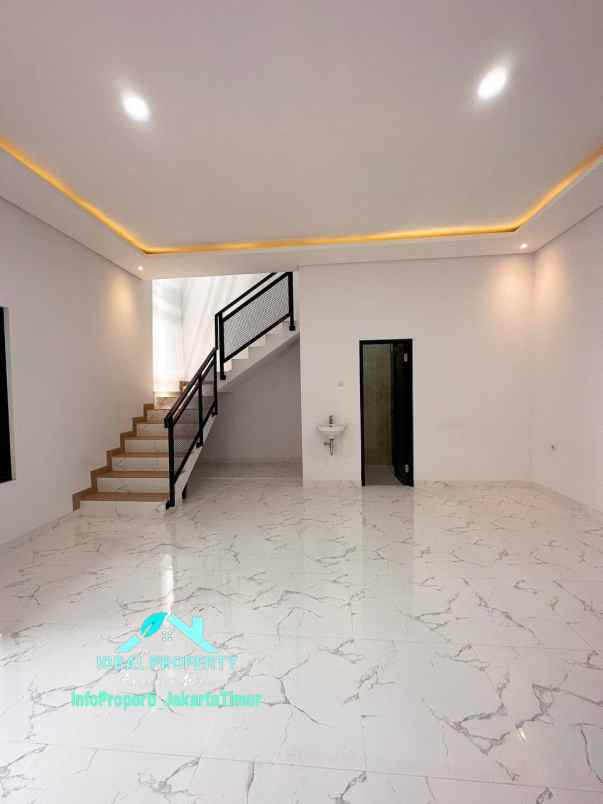 dijual rumah cipinang jaya