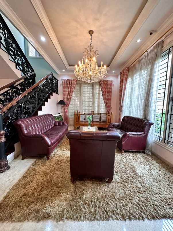 dijual rumah cipinang muara