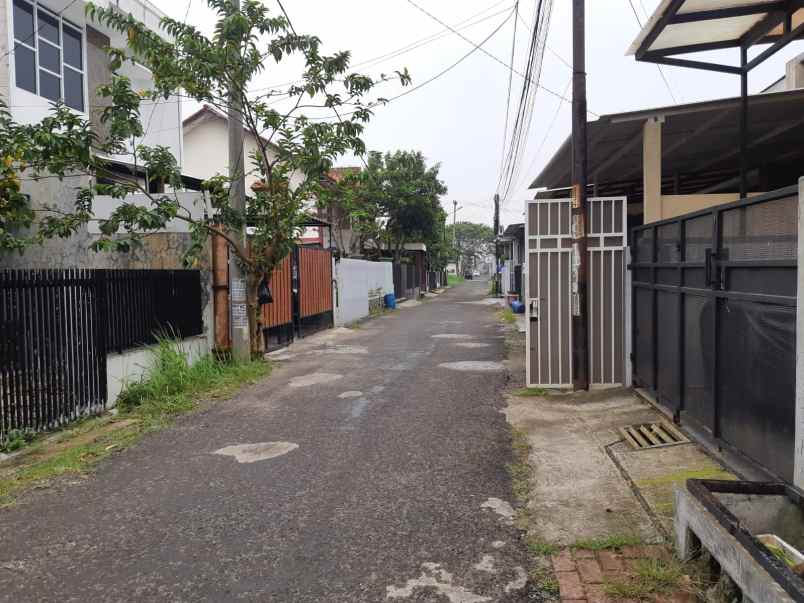 dijual rumah cisaranten kulon