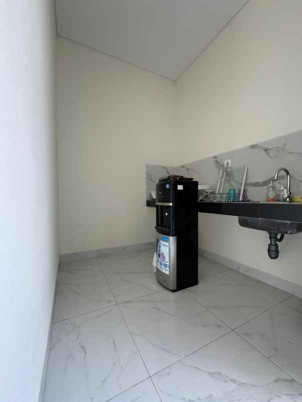 dijual rumah citragran cbd cibubur