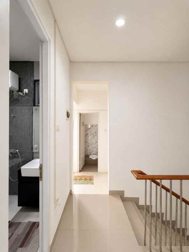 dijual rumah citragran cbd cibubur