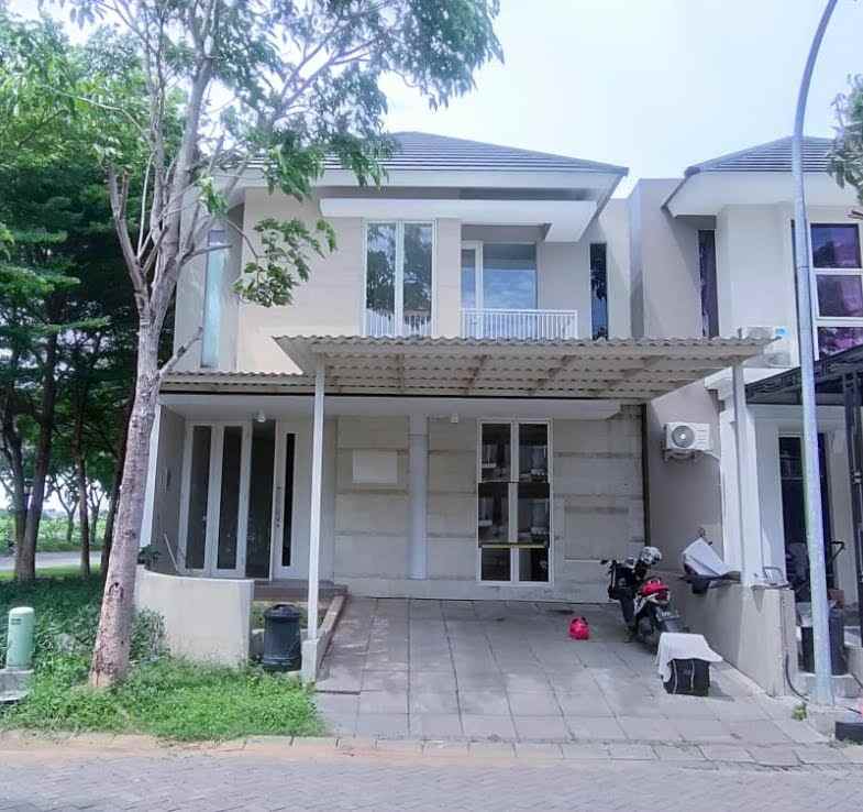 dijual rumah citraland surabaya