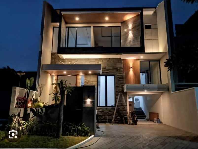 dijual rumah citraland woodland