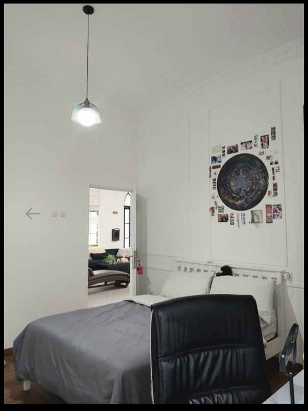 dijual rumah ciwaruga