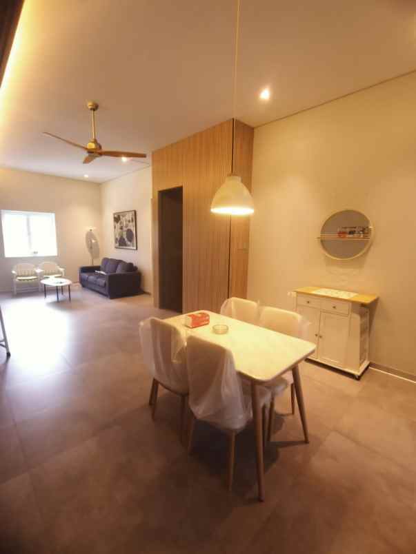 dijual rumah cluster alamanda dago