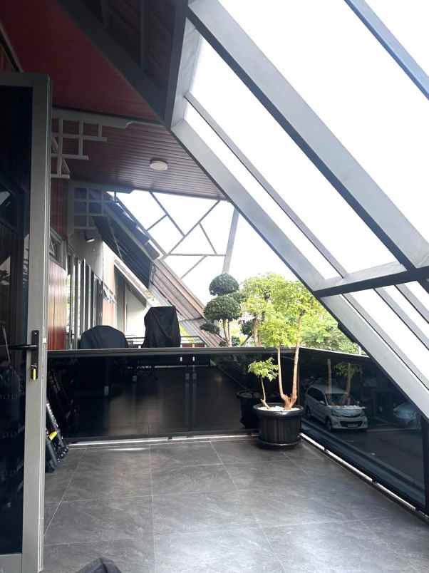 dijual rumah cluster asera nishi