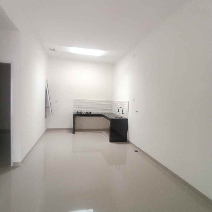 dijual rumah cluster malioboro