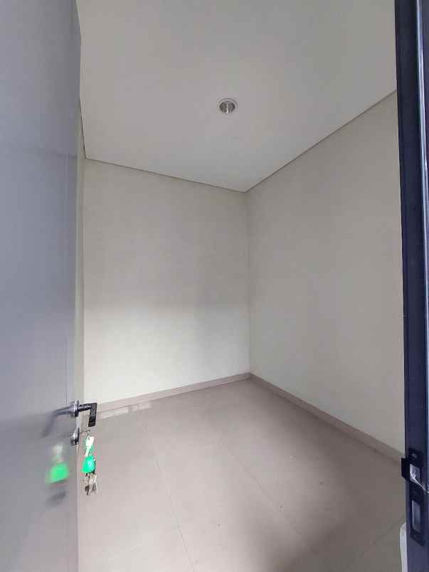 dijual rumah cluster munchen perumahan