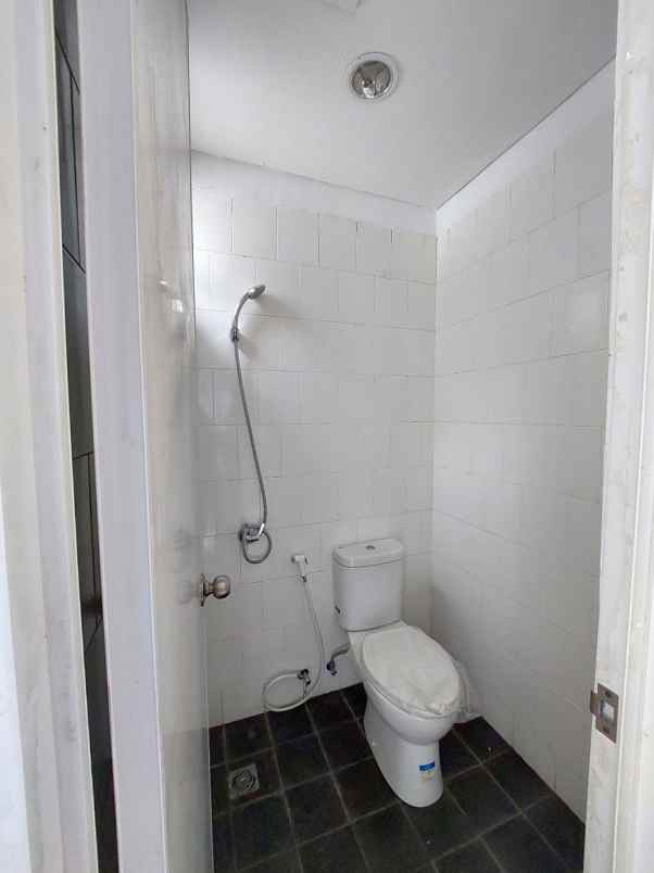 dijual rumah cluster munchen perumahan