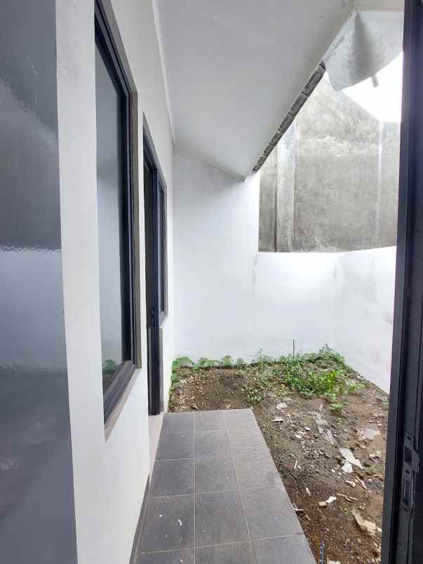 dijual rumah cluster munchen perumahan