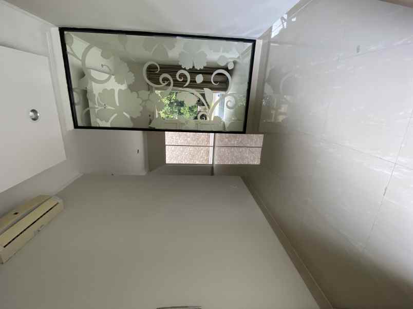 dijual rumah cluster pascal scientia