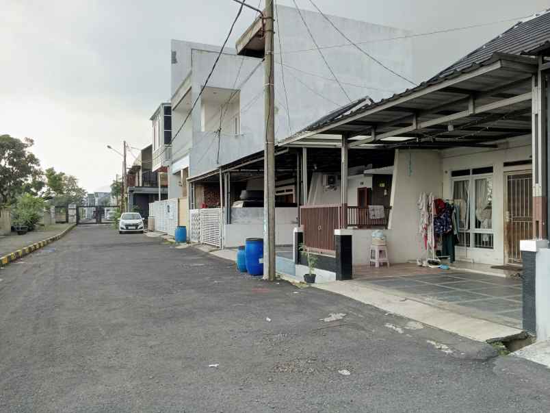 dijual rumah cluster pesona ciganitri