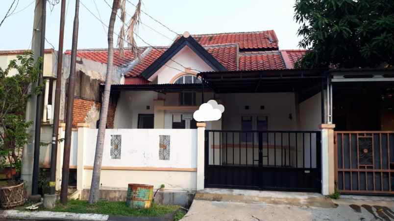 dijual rumah cluster taman sari kota