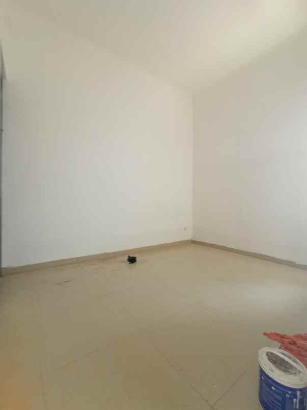 dijual rumah cluster villa cemara asri