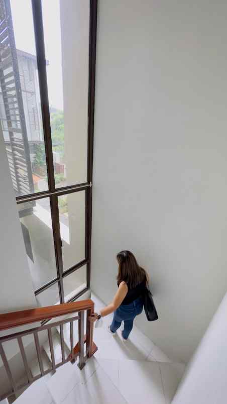 dijual rumah cluster whelford greenwich