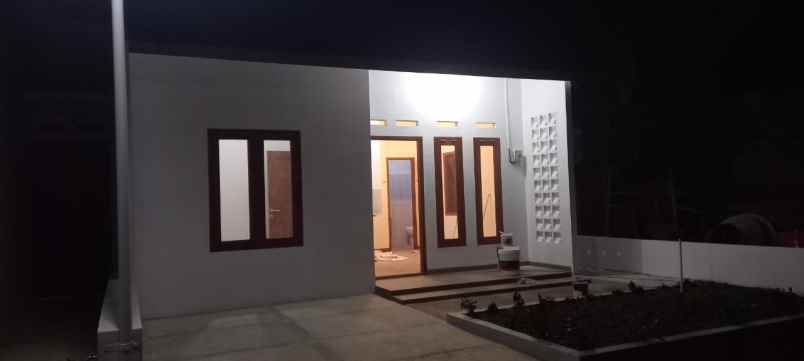 dijual rumah custom baru pesan bangun di kudus