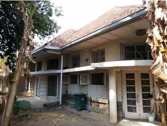 dijual rumah darmo