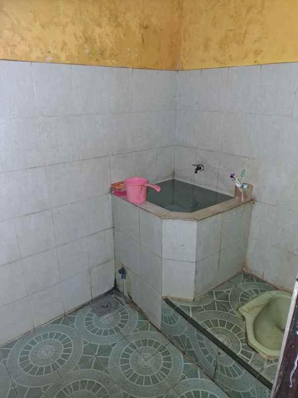 dijual rumah dekat kampus jember jl kaliurang