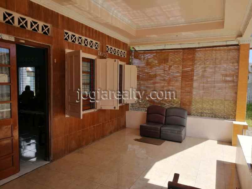 dijual rumah demangan gondokusuman kota