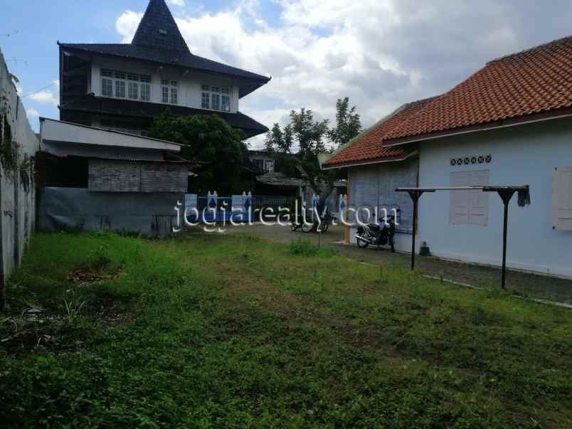 dijual rumah demangan gondokusuman kota