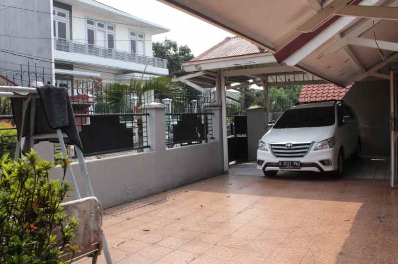 dijual rumah di citra garden 1 jakarta barat