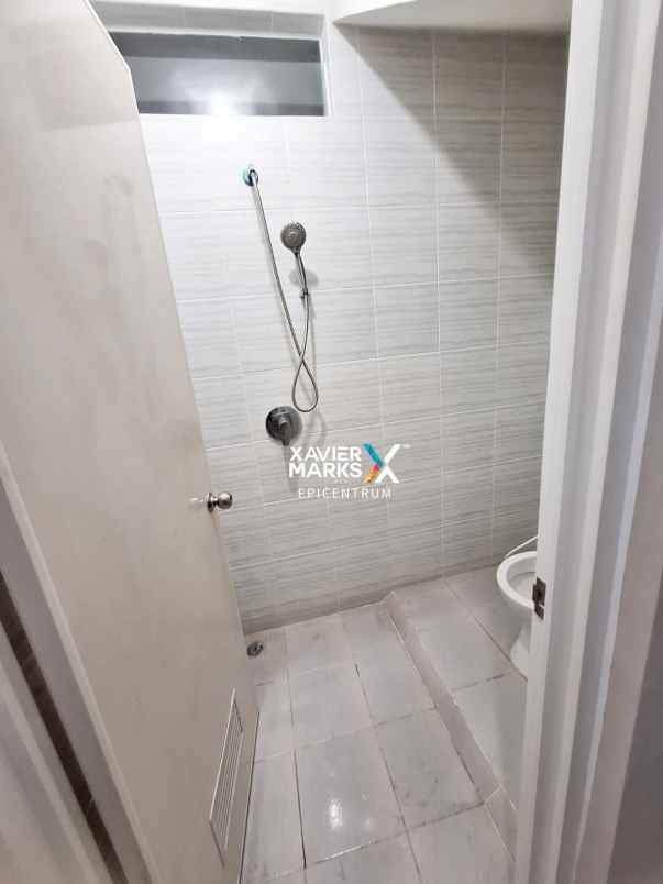 dijual rumah di grand sunrise menganti gresik