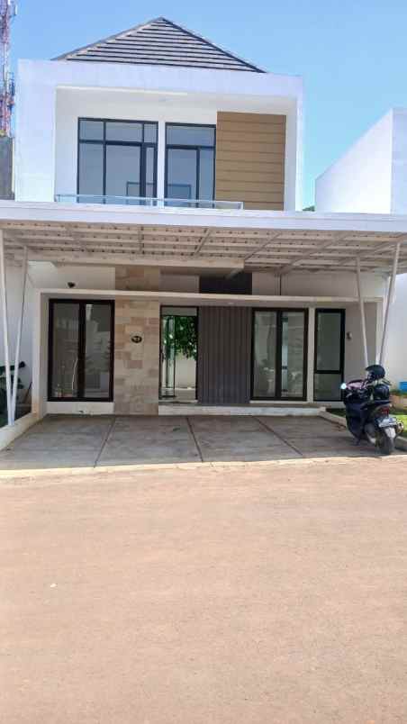 dijual rumah di grandia metropolis ngapo semarang