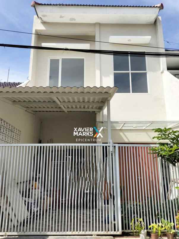 dijual rumah di klampis belakang hokky siap huni