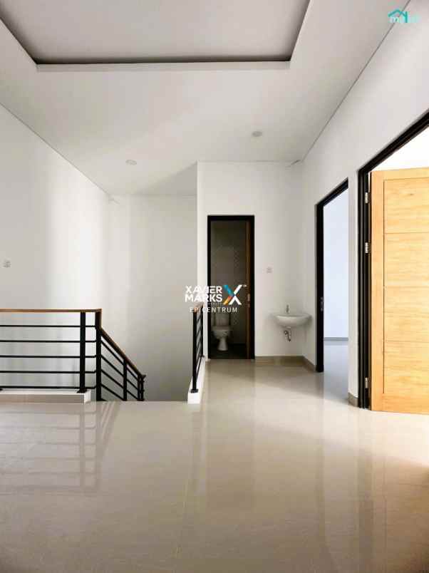 dijual rumah di klampis semolo tengah dekat merr