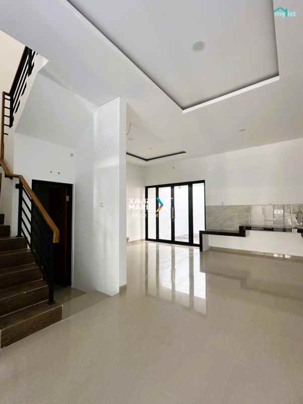 dijual rumah di klampis semolo tengah dekat merr