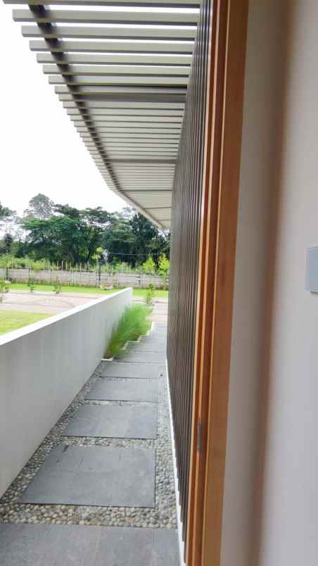 dijual rumah di paradiso golf villas jababeka