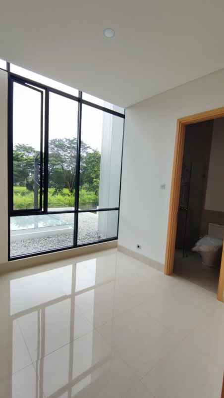 dijual rumah di paradiso golf villas jababeka