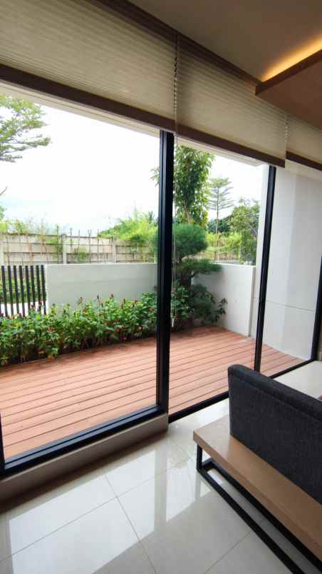 dijual rumah di paradiso golf villas jababeka