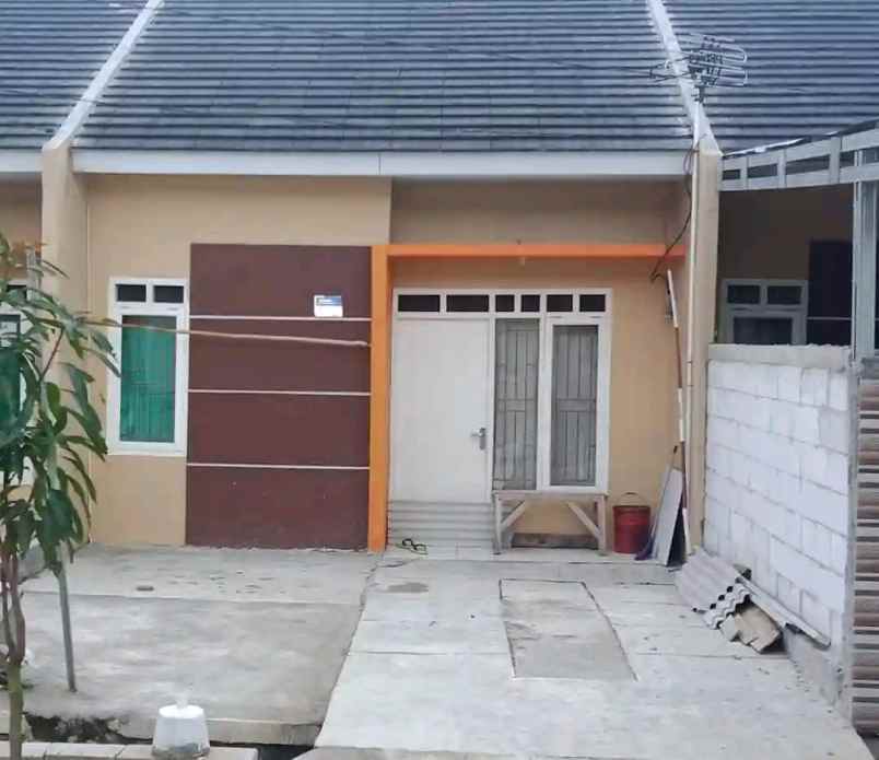 dijual rumah diover kredit rumah di jl