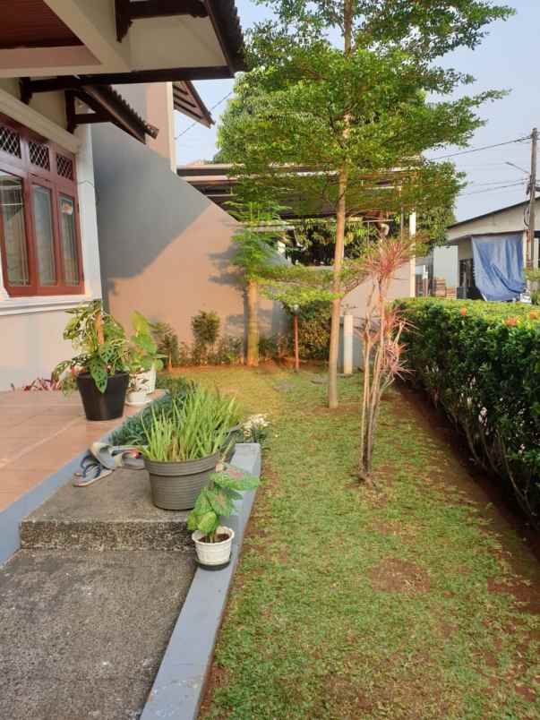 dijual rumah dukuh