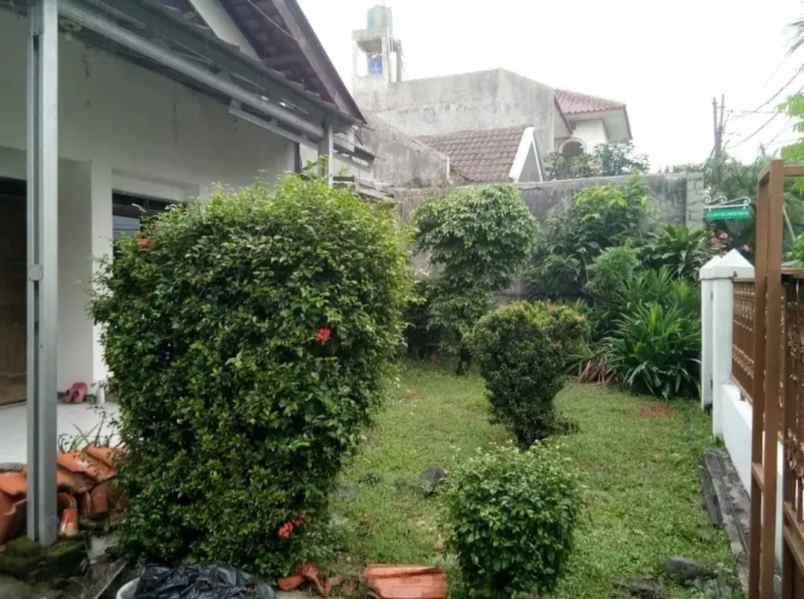 dijual rumah duren sawit jakarta timur