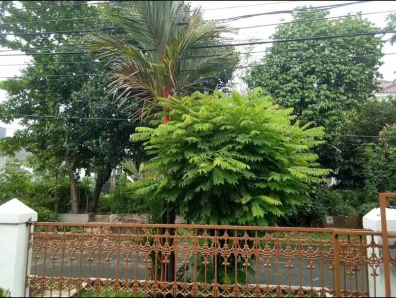 dijual rumah duren sawit jakarta timur