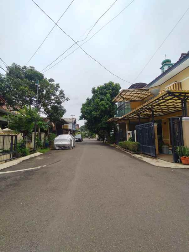 dijual rumah duren sawit jaktim
